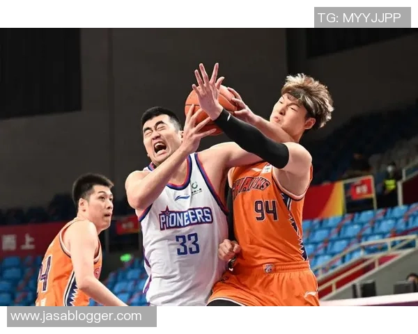 上海篮球队引领最新篮球团队协作榜单前十名的精彩表现分析