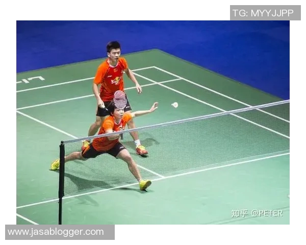 南京羽毛球队反击战术解析与实战应用探讨 南京羽毛球队反击战术解析与实战应用探讨