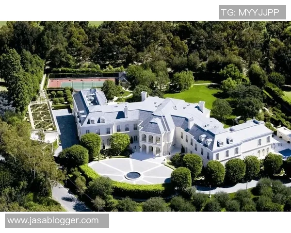 足球明星的豪宅揭秘他们的居住地与生活方式大盘点 足球明星的豪宅揭秘他们的居住地与生活方式大盘点