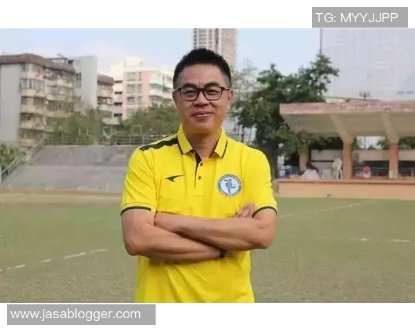 足球明星钟辉的传奇生涯与成就全解析 足球明星钟辉的传奇生涯与成就全解析