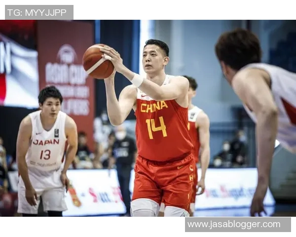 与杨强深度对话探讨他的篮球生涯与成长历程